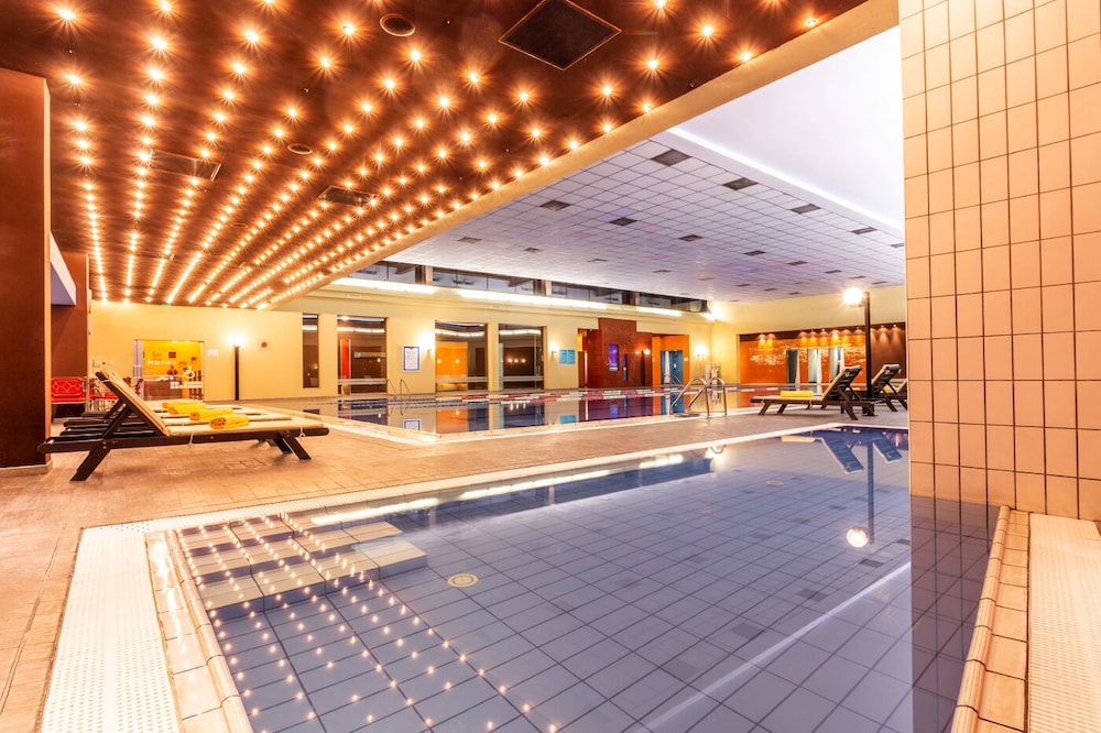 Grand Hotel Plovdiv — Swimming pool in Plovdiv, Plovdiv