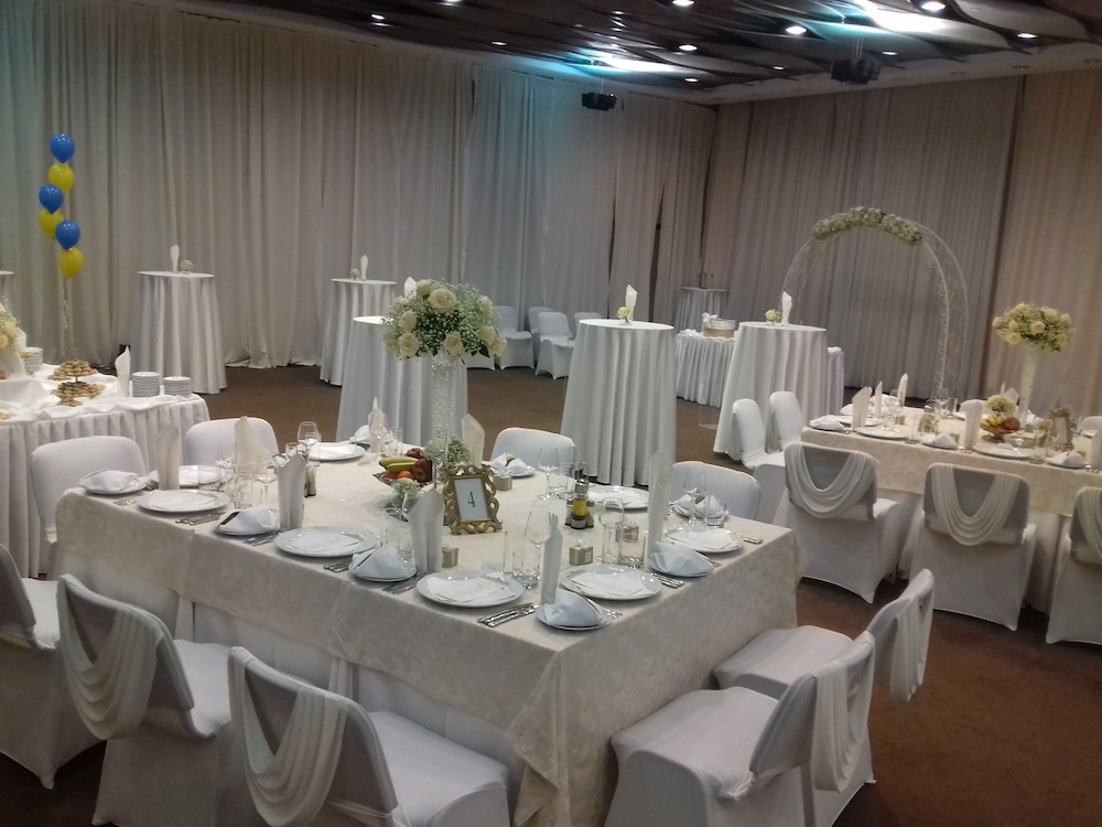 Grand Hotel Plovdiv — Restaurant & bars in Plovdiv, Plovdiv