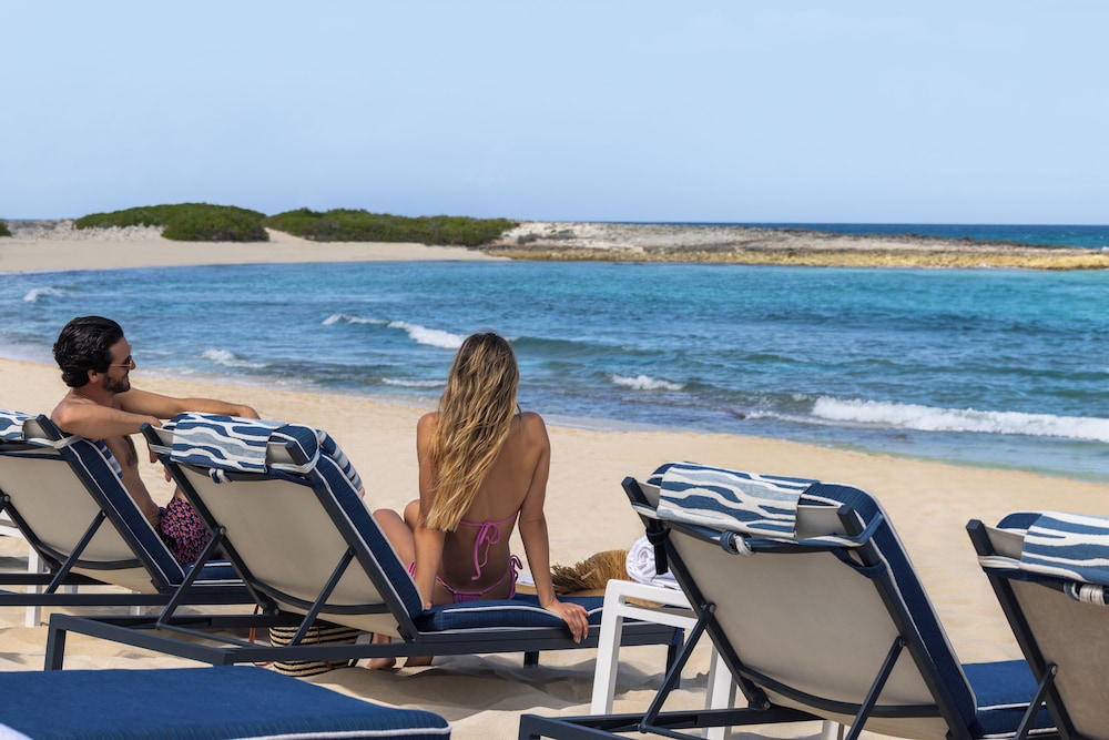 The Cove at Atlantis — Beach in Paradise Island, New Providence