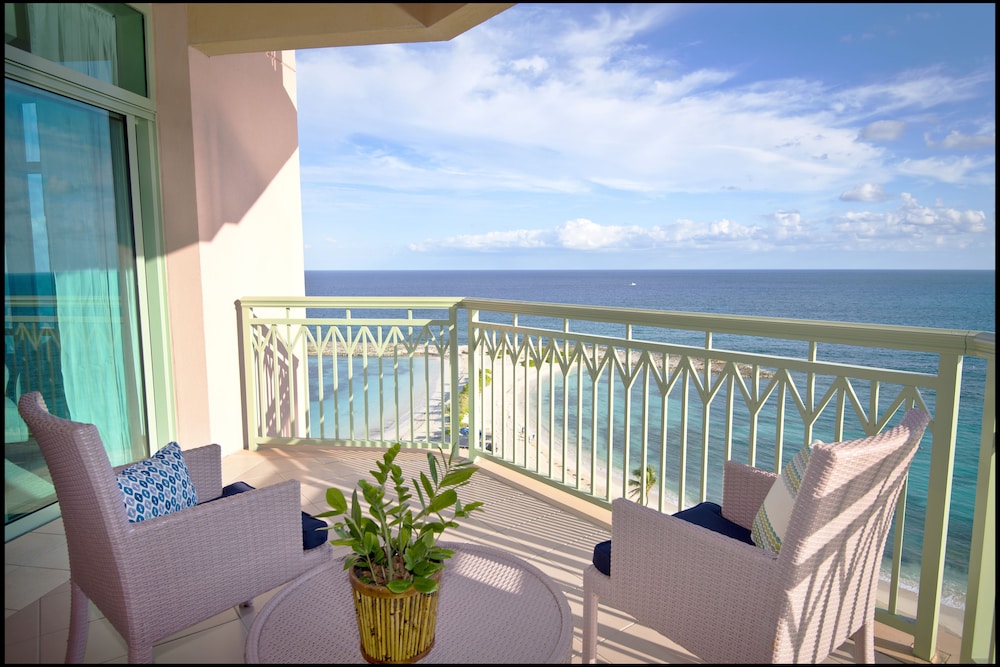 The Cove at Atlantis — Hotel rooms in Paradise Island, New Providence