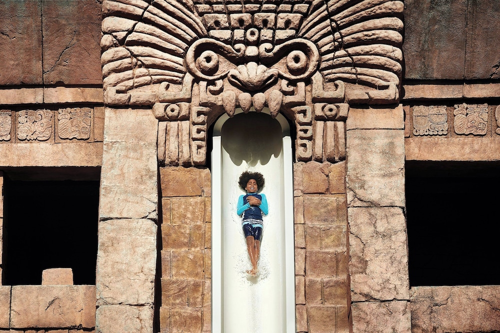 The Cove at Atlantis — Attractions for children in Paradise Island, New Providence