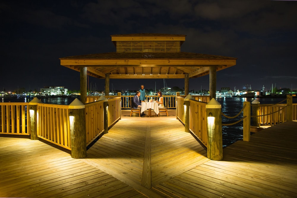 Warwick Paradise Island- All Inclusive- Adults Only — Restaurant & bars in Paradise Island, New Providence