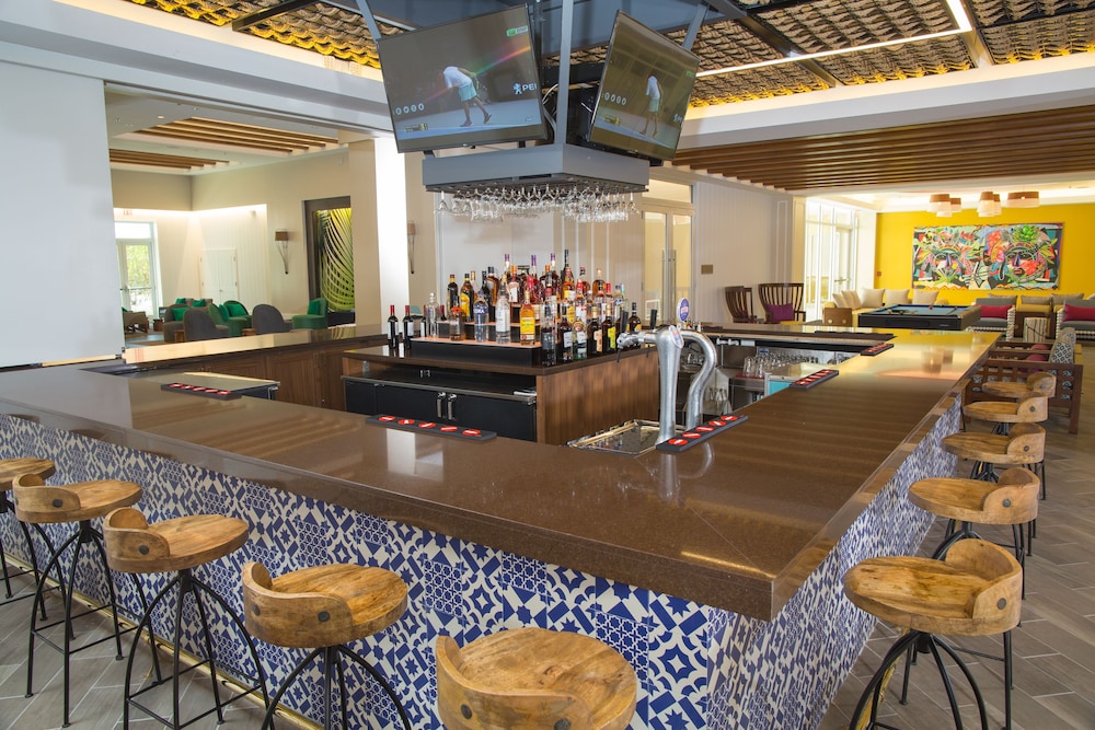 Warwick Paradise Island- All Inclusive- Adults Only — Restaurant & bars in Paradise Island, New Providence