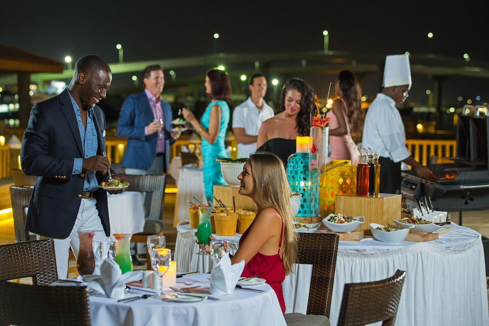 Warwick Paradise Island- All Inclusive- Adults Only — Restaurant & bars in Paradise Island, New Providence