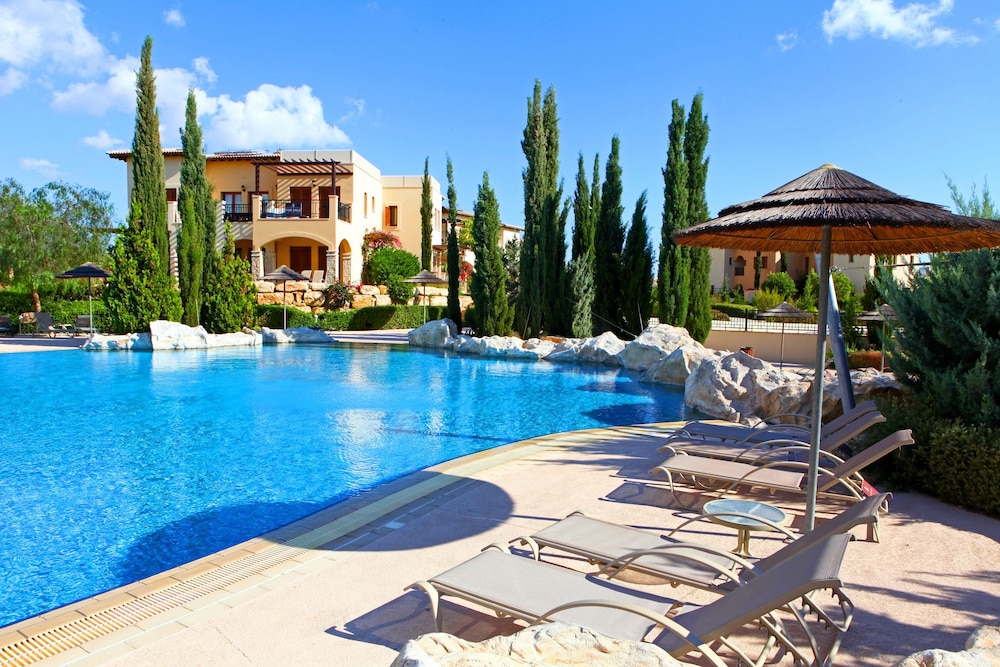 Aphrodite Hills Rentals – Junior Villas