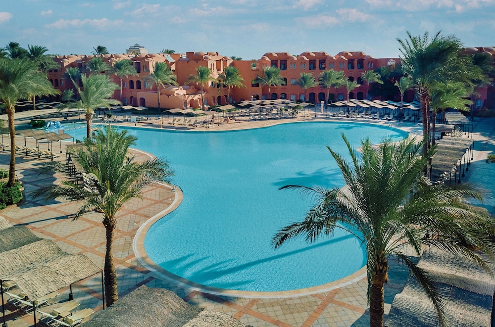 JAZ Makadi Oasis Resort - All inclusive — Swimming pool in Makadi Bay, Red Sea
