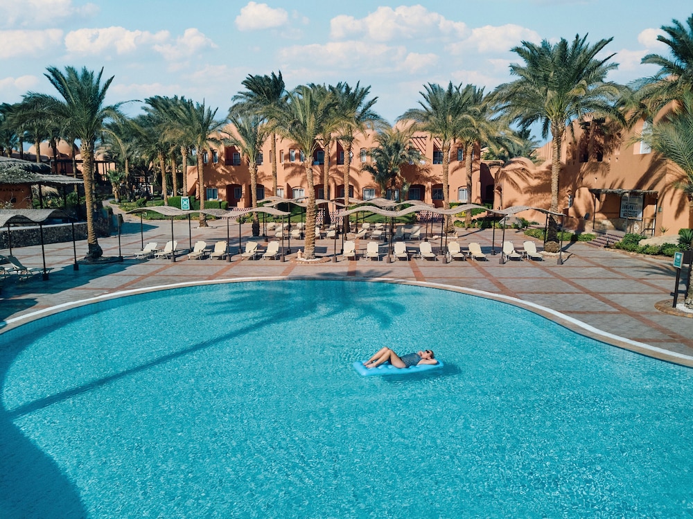 JAZ Makadi Oasis Resort - All inclusive — Swimming pool in Makadi Bay, Red Sea