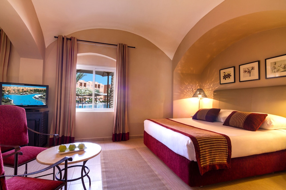 JAZ Makadi Oasis Resort - All inclusive — Hotel rooms in Makadi Bay, Red Sea