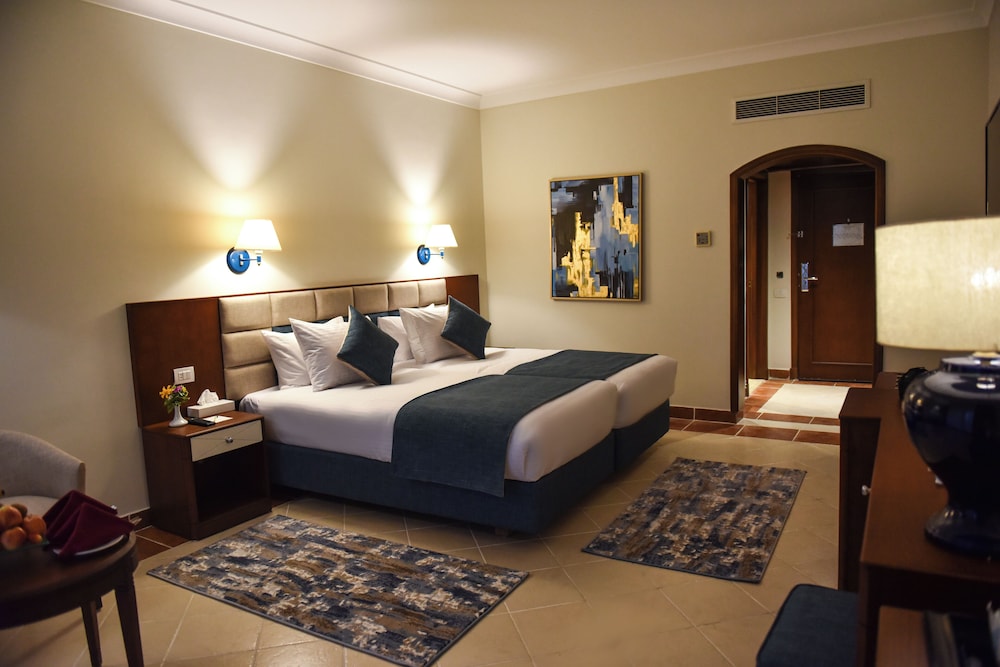 Ivy Cyrene Island Aqua Park Resort — Hotel rooms in Sharm El Sheikh, Red Sea