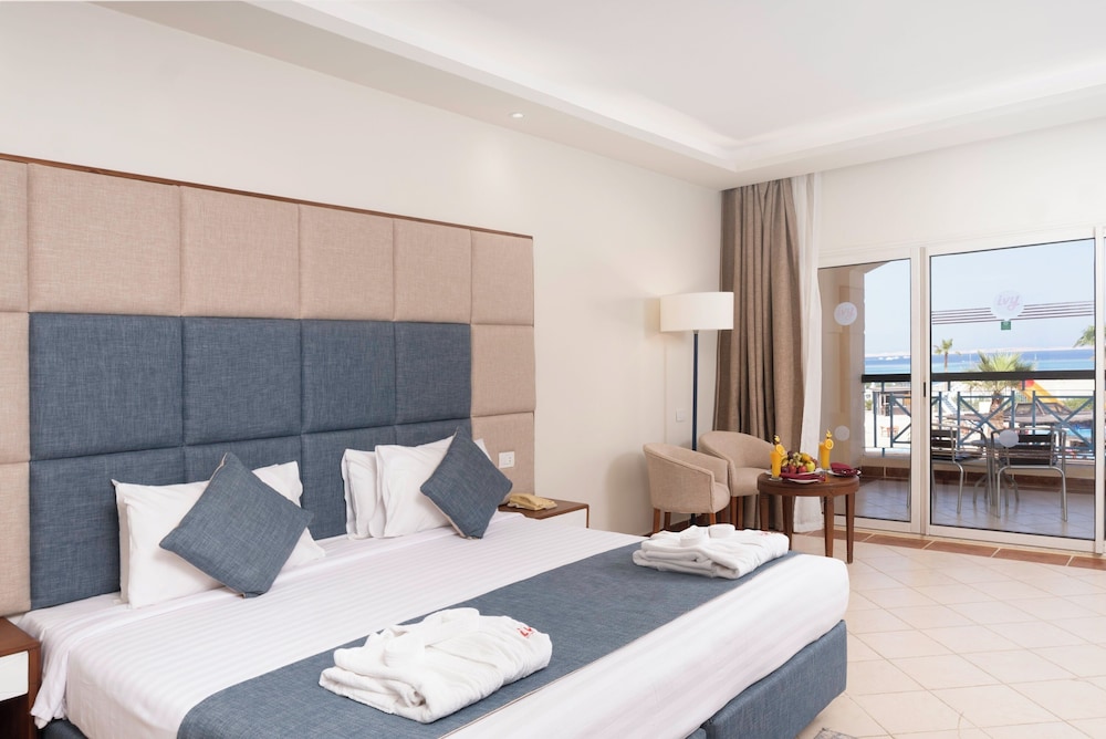 Ivy Cyrene Island Aqua Park Resort — Hotel rooms in Sharm El Sheikh, Red Sea