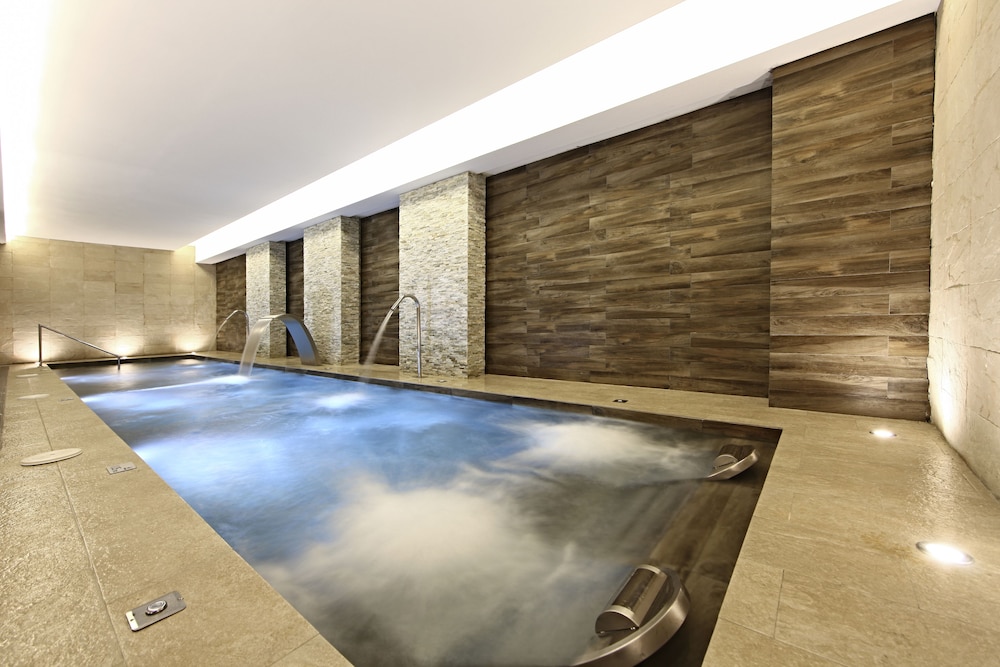 Iberostar Waves Cala Millor -Adults Only — Spa in Cala Millor, Balearic Islands