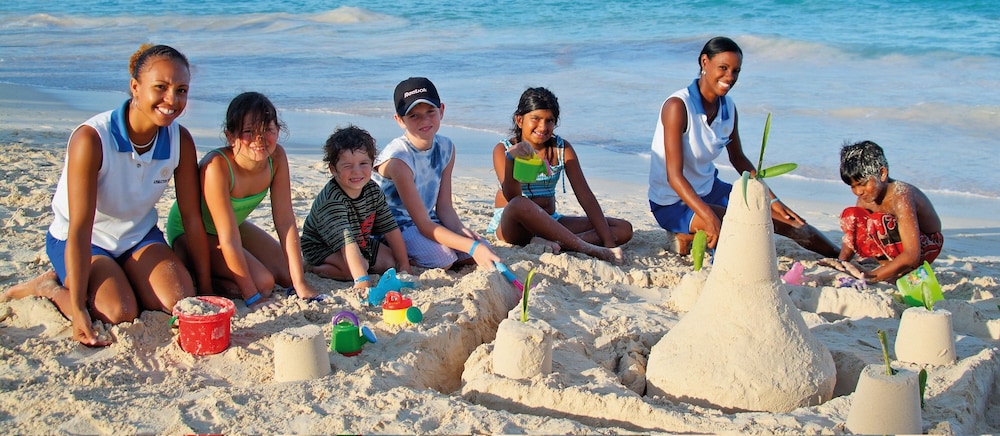 Bahia Principe Explore Turquesa - Hyatt Inclusive Collection - All Inclusive — Beach in Bavaro, La Altagracia