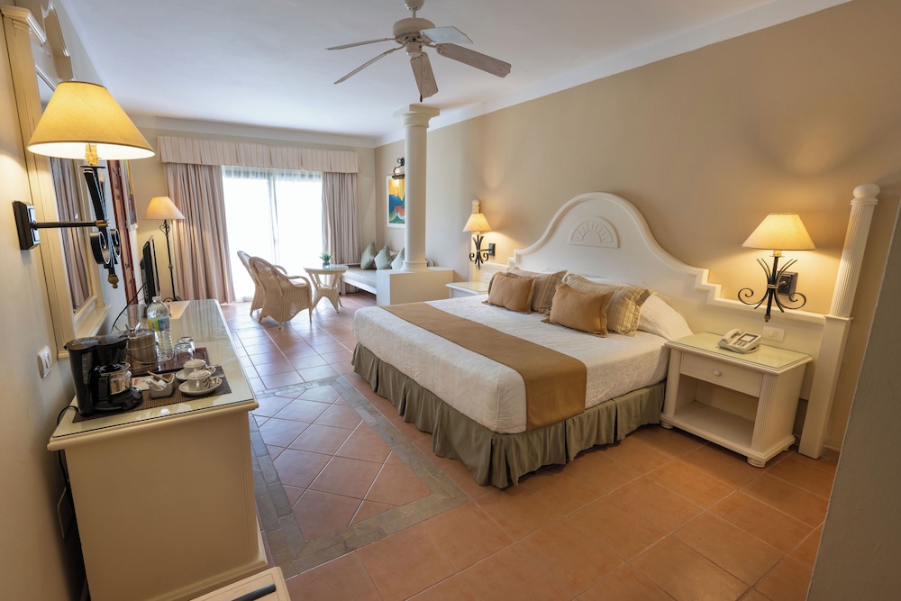 Bahia Principe Explore Turquesa - Hyatt Inclusive Collection - All Inclusive — Hotel rooms in Bavaro, La Altagracia