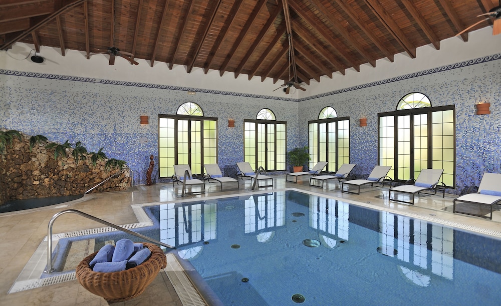 Bahia Principe Explore Turquesa - Hyatt Inclusive Collection - All Inclusive — Swimming pool in Bavaro, La Altagracia