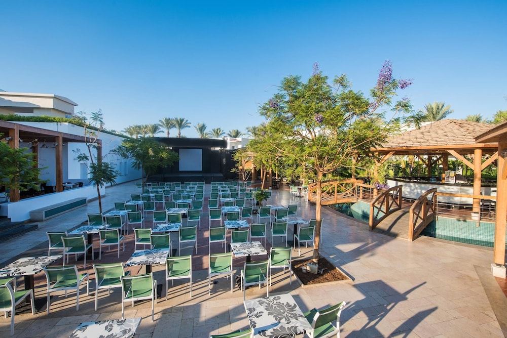 SENTIDO Reef Oasis Aqua Park Resort - All inclusive — Restaurant & bars in Sharm El Sheikh, Red Sea