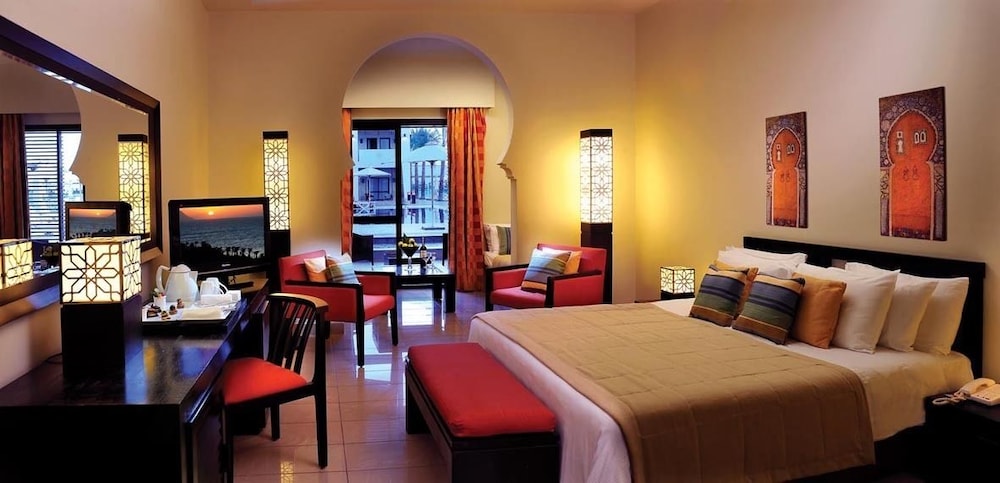 SENTIDO Reef Oasis Aqua Park Resort - All inclusive — Hotel rooms in Sharm El Sheikh, Red Sea
