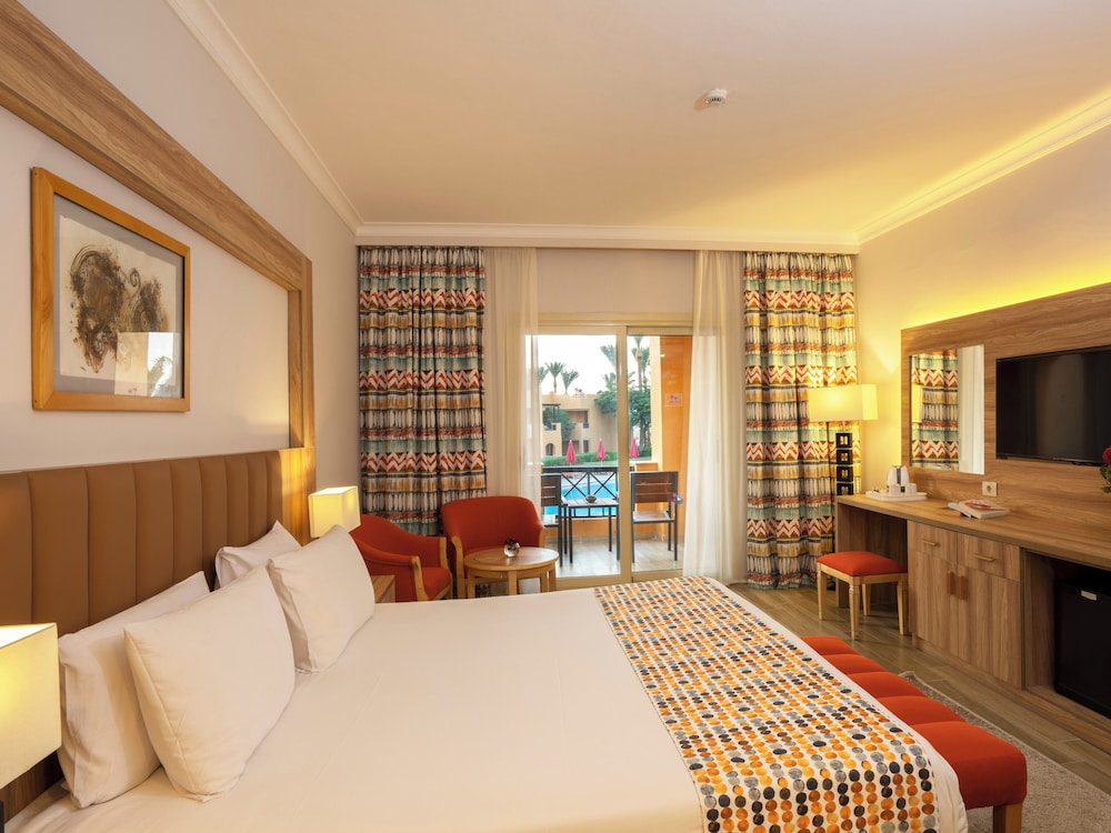 Stella Beach Resort Makadi Bay-24 HRS All Inclusive — Hotel rooms in Makadi Bay, Red Sea