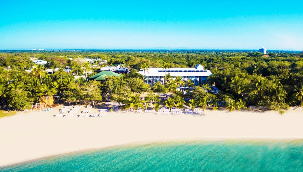 Emotions by Hodelpa - Juan Dolio - All inclusive — Beach in Juan Dolio, San Pedro de Macorís