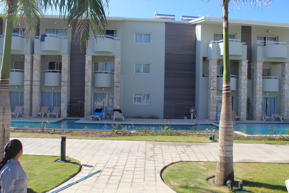 Emotions by Hodelpa - Juan Dolio - All inclusive — Hotel building in Juan Dolio, San Pedro de Macorís