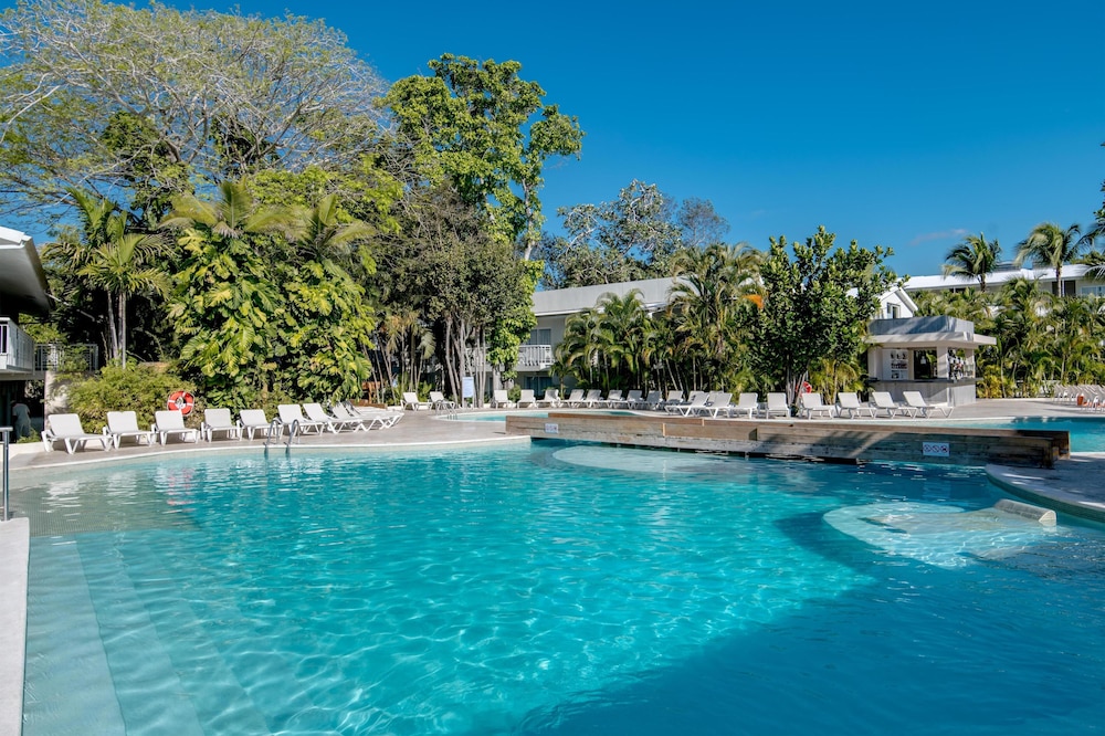 Emotions by Hodelpa - Juan Dolio - All inclusive — Swimming pool in Juan Dolio, San Pedro de Macorís