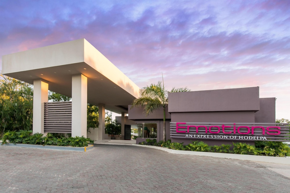 Emotions by Hodelpa - Juan Dolio - All inclusive — Hotel building in Juan Dolio, San Pedro de Macorís
