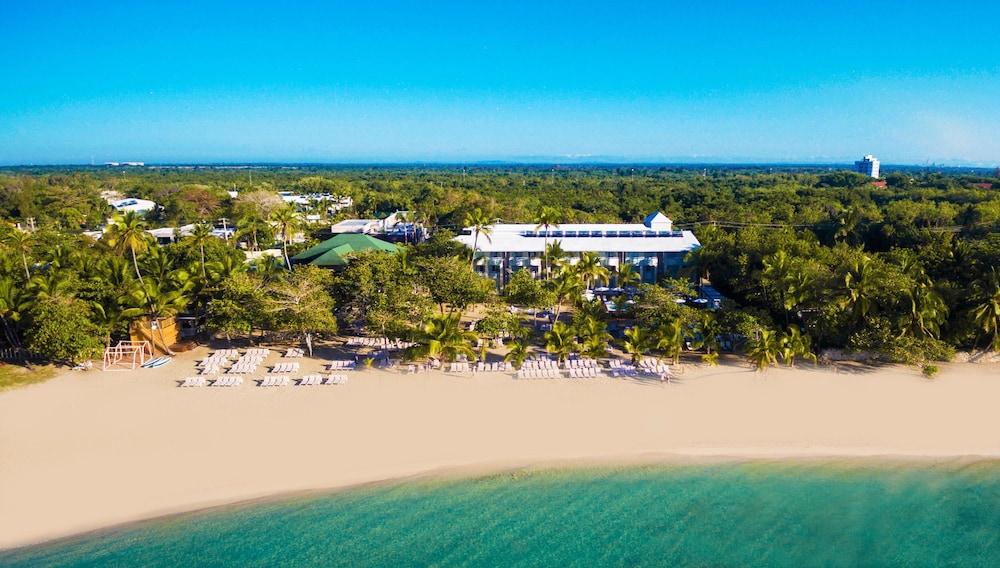 Emotions by Hodelpa - Juan Dolio - All inclusive — Beach in Juan Dolio, San Pedro de Macorís