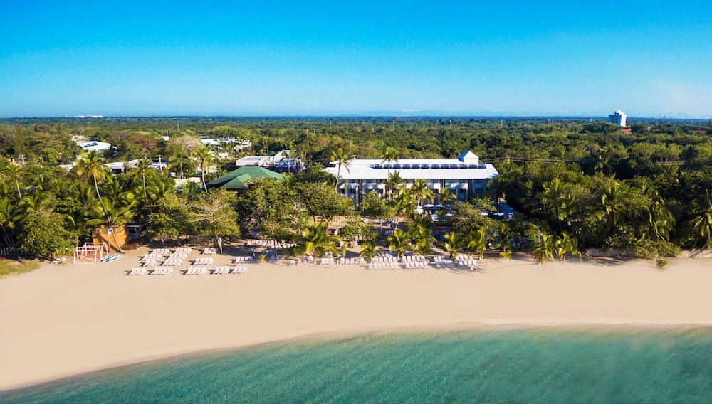 Emotions by Hodelpa - Juan Dolio - All inclusive — Beach in Juan Dolio, San Pedro de Macorís