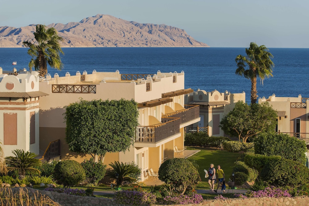 Concorde El Salam Hotel Sharm El Sheikh Front Hotel — Hotel building in Sharm El Sheikh, Red Sea