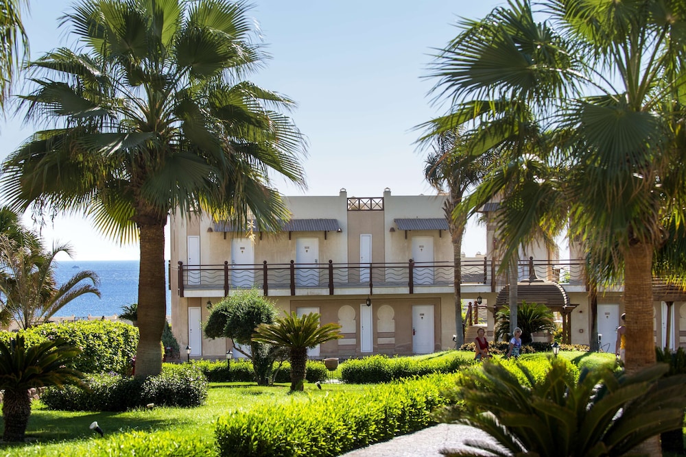 Concorde El Salam Hotel Sharm El Sheikh Front Hotel — Hotel building in Sharm El Sheikh, Red Sea