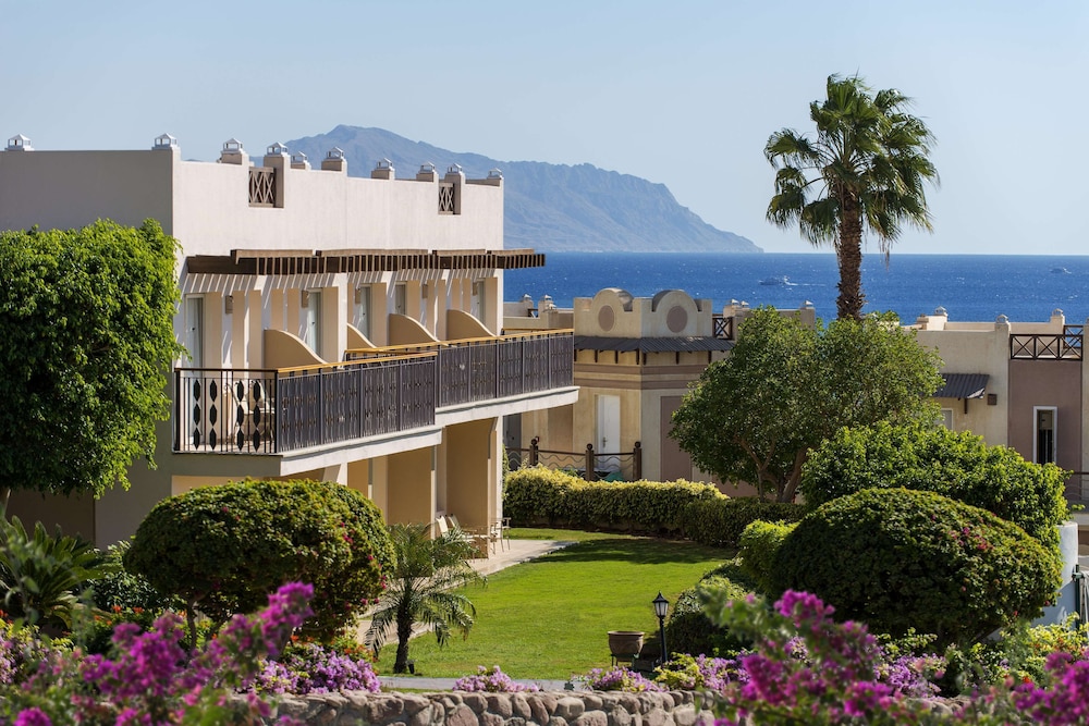Concorde El Salam Hotel Sharm El Sheikh Front Hotel — Hotel building in Sharm El Sheikh, Red Sea