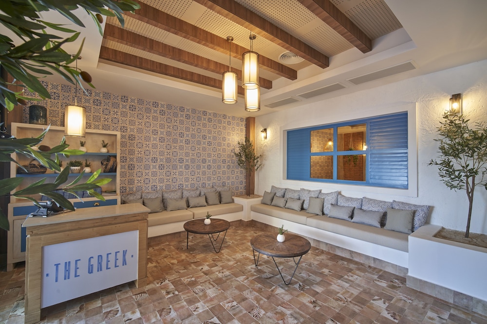 Bahia Principe Explore Legend - Hyatt Inclusive Collection - All Inclusive — Hotel building in Bavaro, La Altagracia
