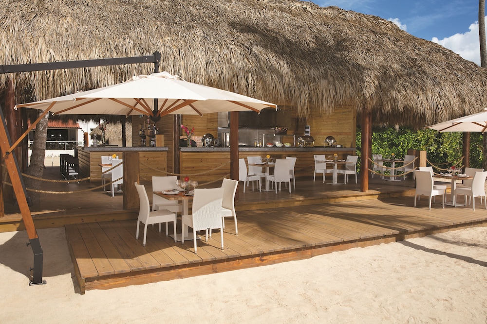 Dreams Dominicus La Romana - All Inclusive — Restaurant & bars in Bayahibe, La Altagracia