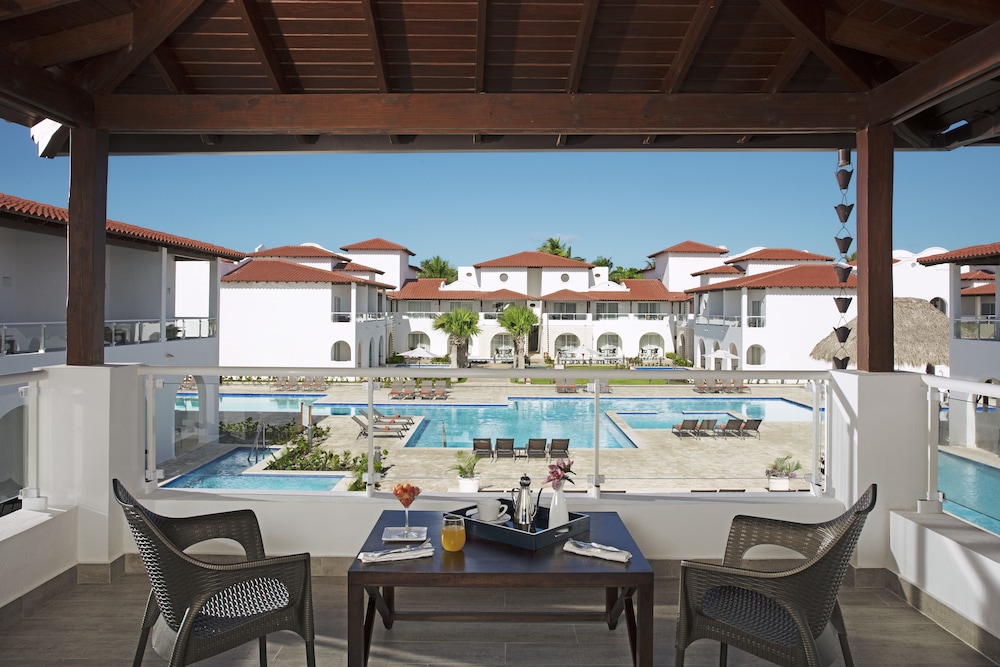 Dreams Dominicus La Romana - All Inclusive — Hotel building in Bayahibe, La Altagracia