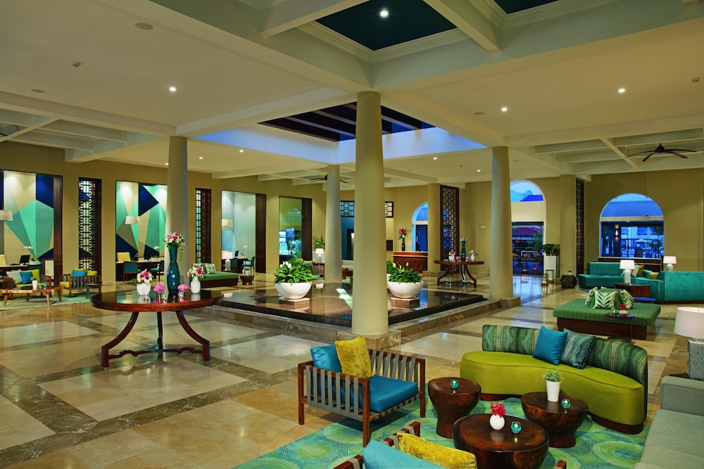 Dreams Dominicus La Romana - All Inclusive — Hotel building in Bayahibe, La Altagracia