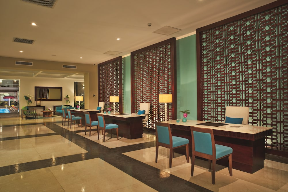 Dreams Dominicus La Romana - All Inclusive — Hotel building in Bayahibe, La Altagracia
