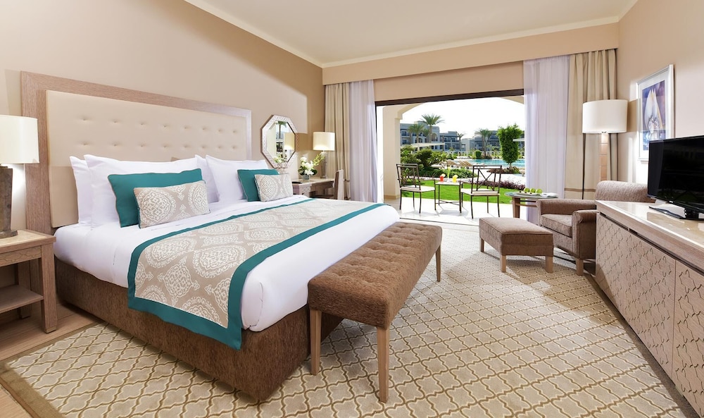 Steigenberger Alcazar — Hotel rooms in Sharm El Sheikh, Red Sea