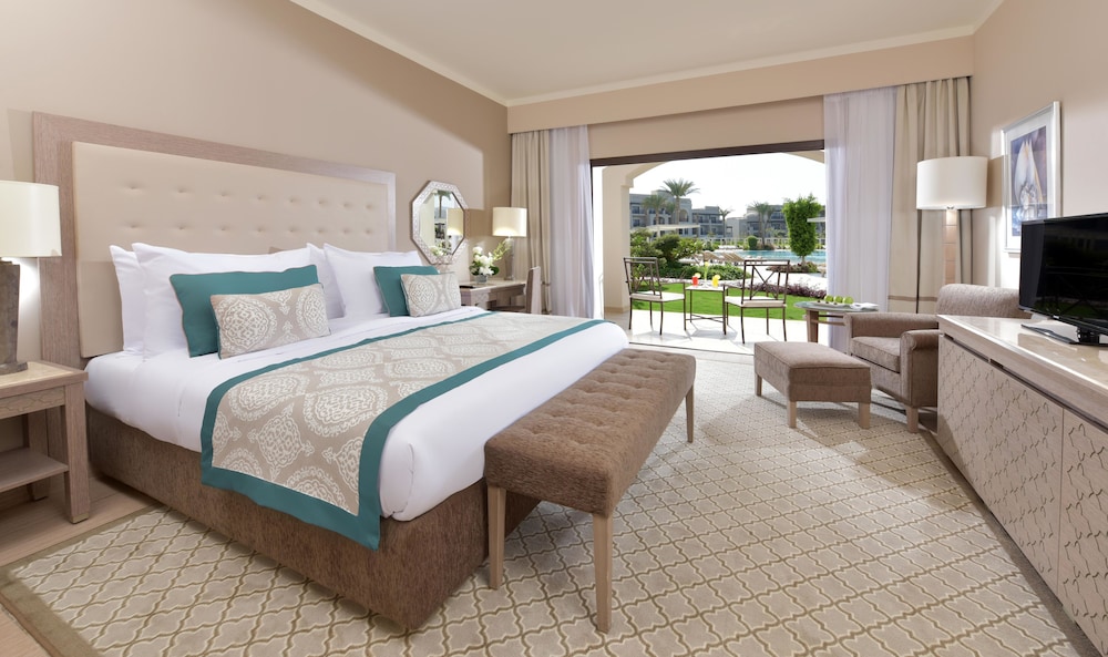 Steigenberger Alcazar — Hotel rooms in Sharm El Sheikh, Red Sea