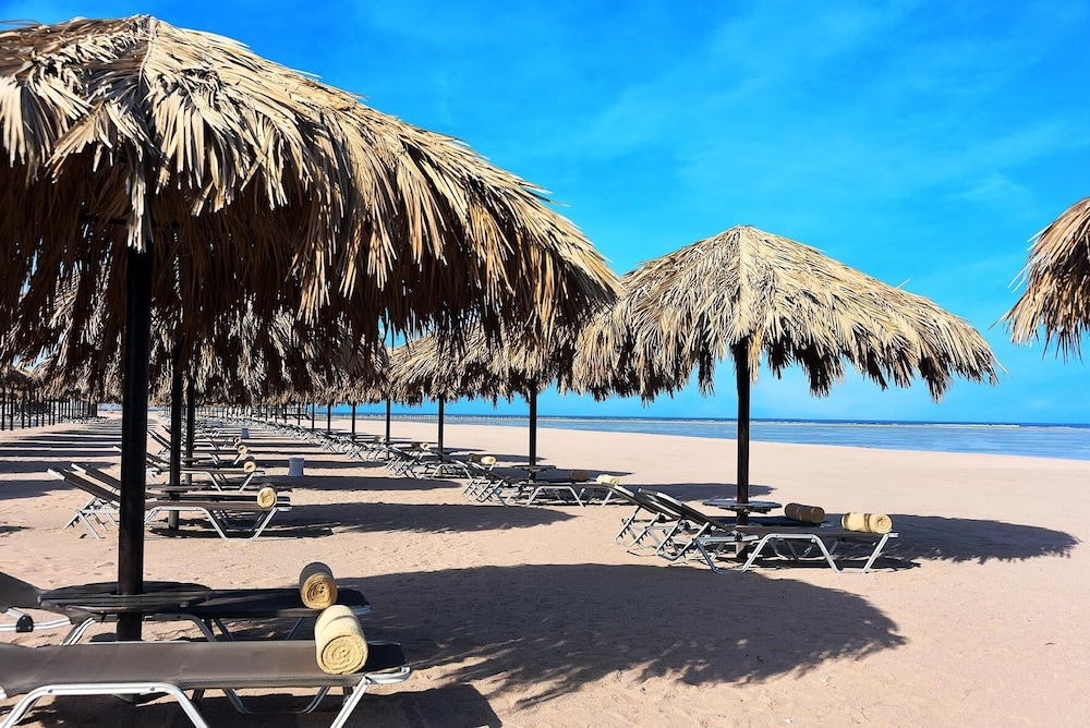 Steigenberger Alcazar — Beach in Sharm El Sheikh, Red Sea