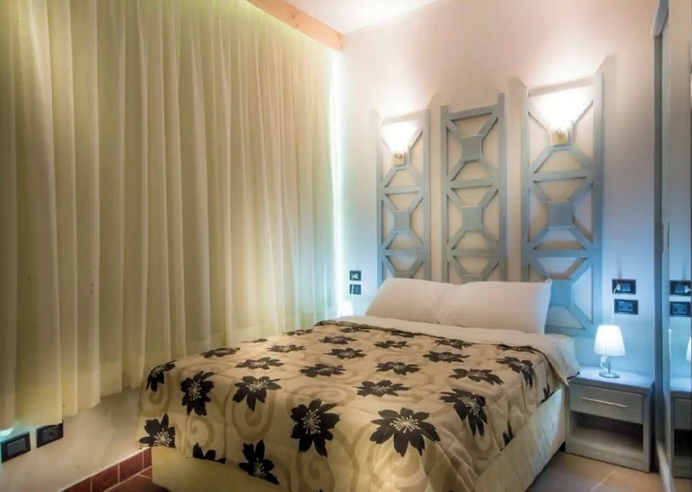 Royal Beach Serviced Apartments — Hotel rooms in Hurghada, Red Sea
