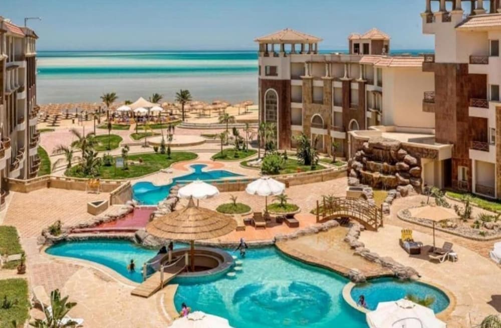 Royal Beach Serviced Apartments — Main photo in Hurghada, Red Sea