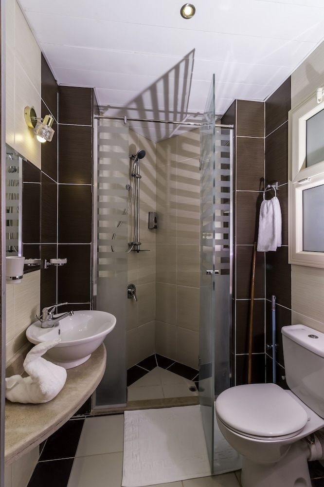 Royal Beach Serviced Apartments — Hotel rooms in Hurghada, Red Sea