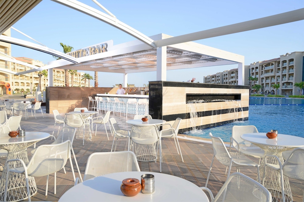 Pickalbatros White Beach Resort - Hurghada - All inclusive — Hurghada, Red Sea