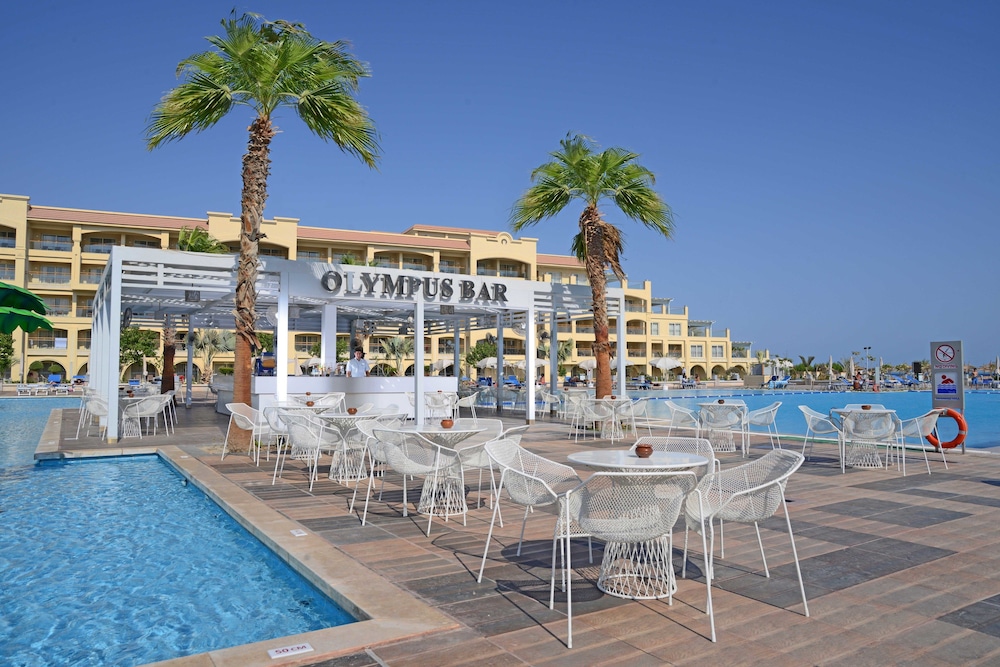 Pickalbatros White Beach Resort - Hurghada - All inclusive — Hurghada, Red Sea