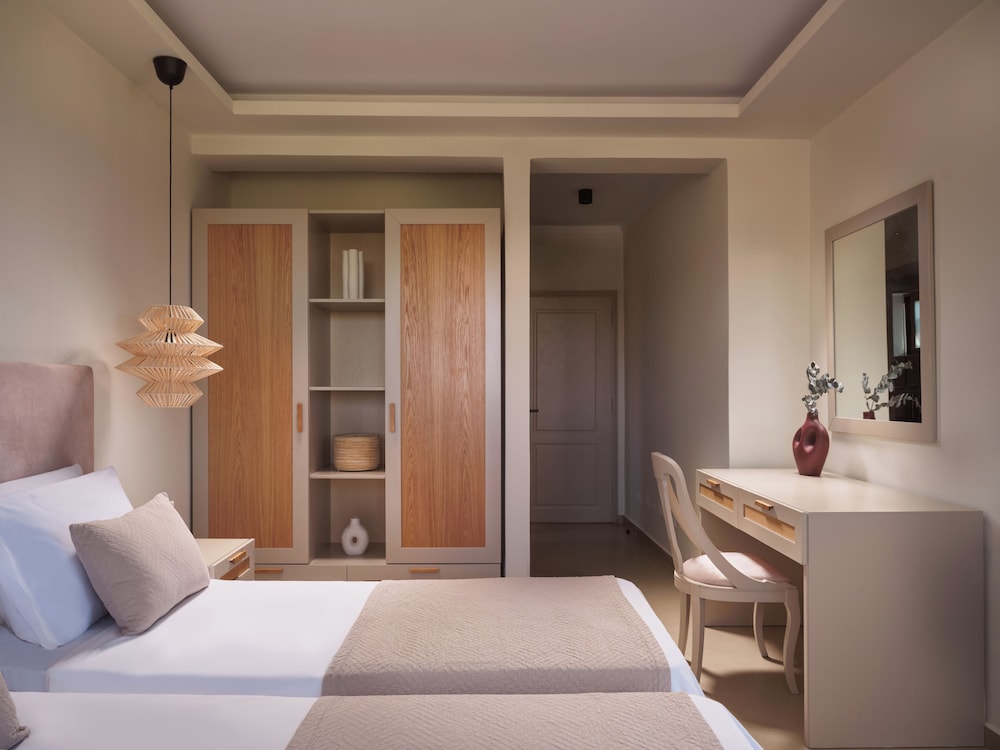 St. John Villas Zakynthos — Hotel rooms in Tsilivi, Ionian Islands