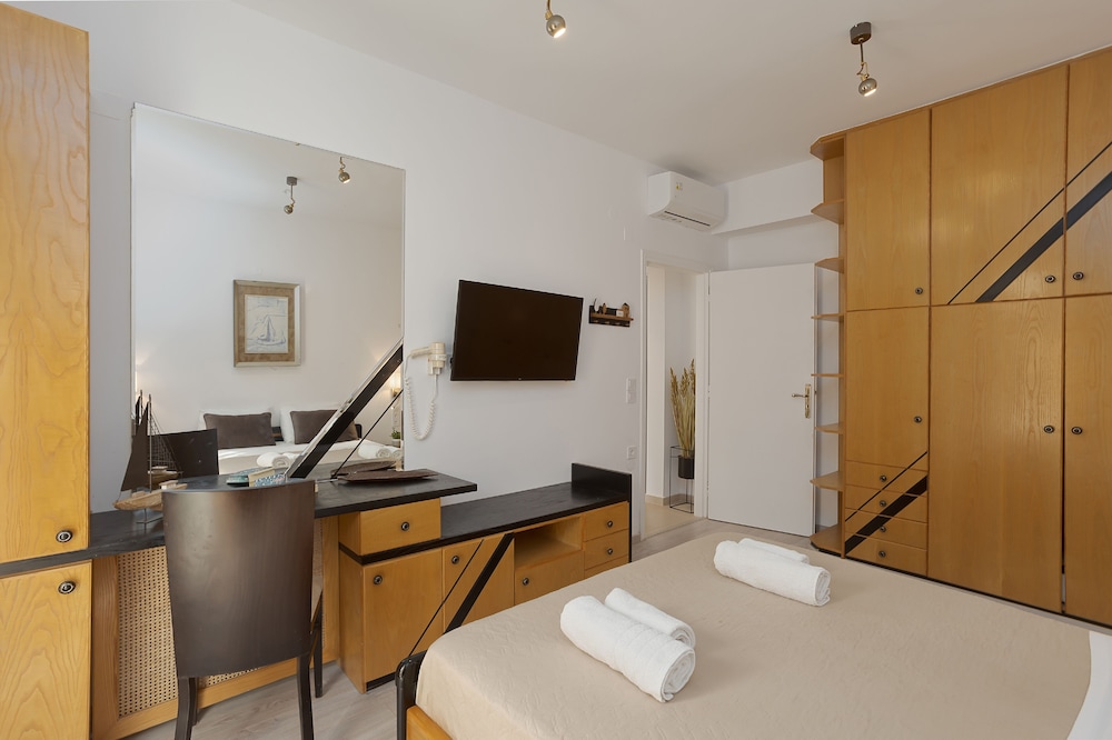 W Suites Annex by Estia — Hotel rooms in Malia