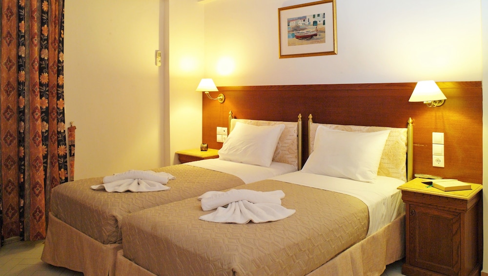 W Suites Annex by Estia — Hotel rooms in Malia
