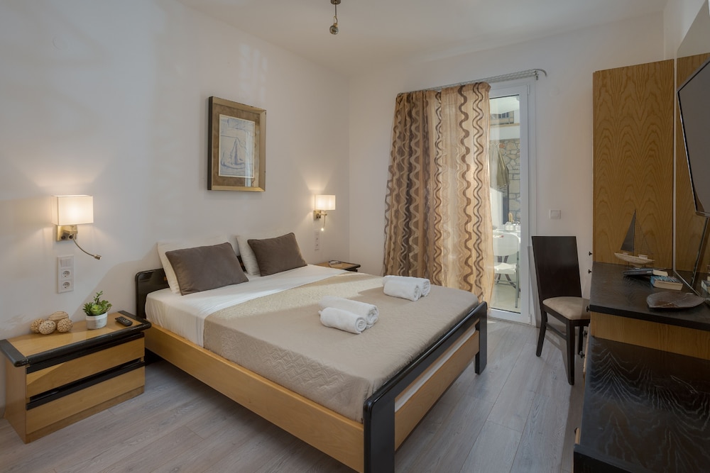 W Suites Annex by Estia — Hotel rooms in Malia