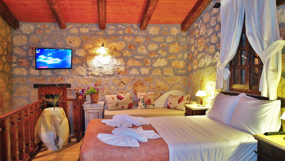 W Suites Annex by Estia — Hotel rooms in Malia
