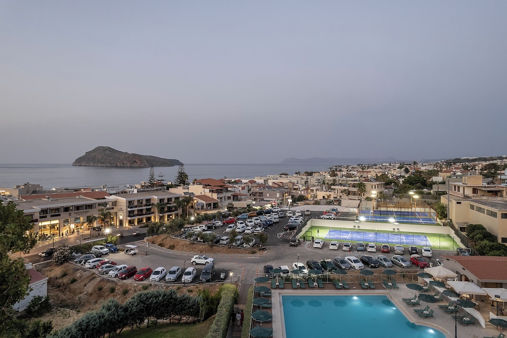 Porto Platanias Village — Attractions in the area in Platanias