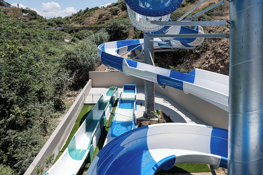 Porto Platanias Village — Attractions for children in Platanias